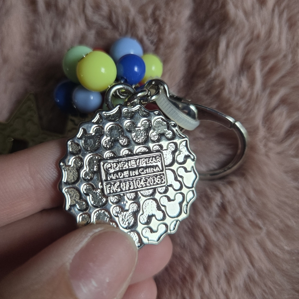 Colorful Pixar Up Keychain - Picture 4 of 4